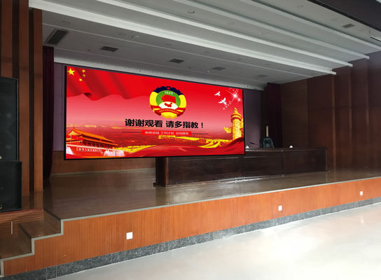 IP33 Suya Dayanıklı İç Mekan LED Video Ekranı 3'ü 1 Arada Piksel Yapılandırması Yüksek Performanslı Shenzhen Fabrikası
