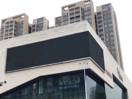 Sağ Açı Ekran Dış Mekan LED Video Ekranı 10mm Piksel Aralıkları 60Hz Frekans Shenzhen Fabrikası