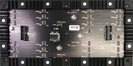 Kavisli LED Video Duvar Esnek P4.0 200g 60HZ SMD LED Ekran Shenzhen Fabrikası